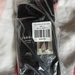 Torrid Black Seamless Bike Shorts